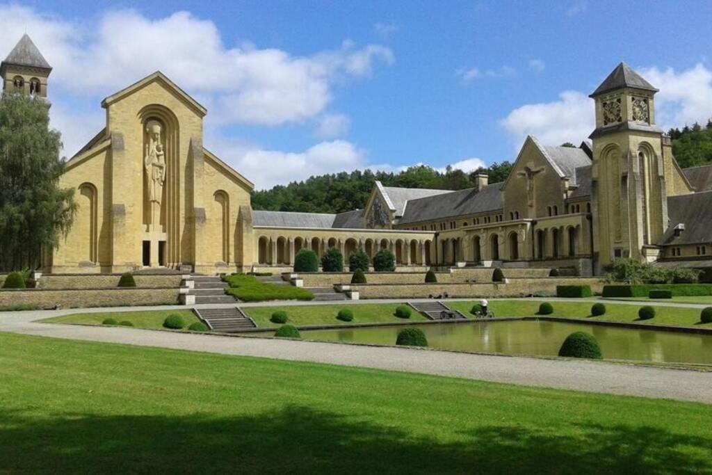 Le repaire des hérissons Vallée de Rabais Virton Exterior foto