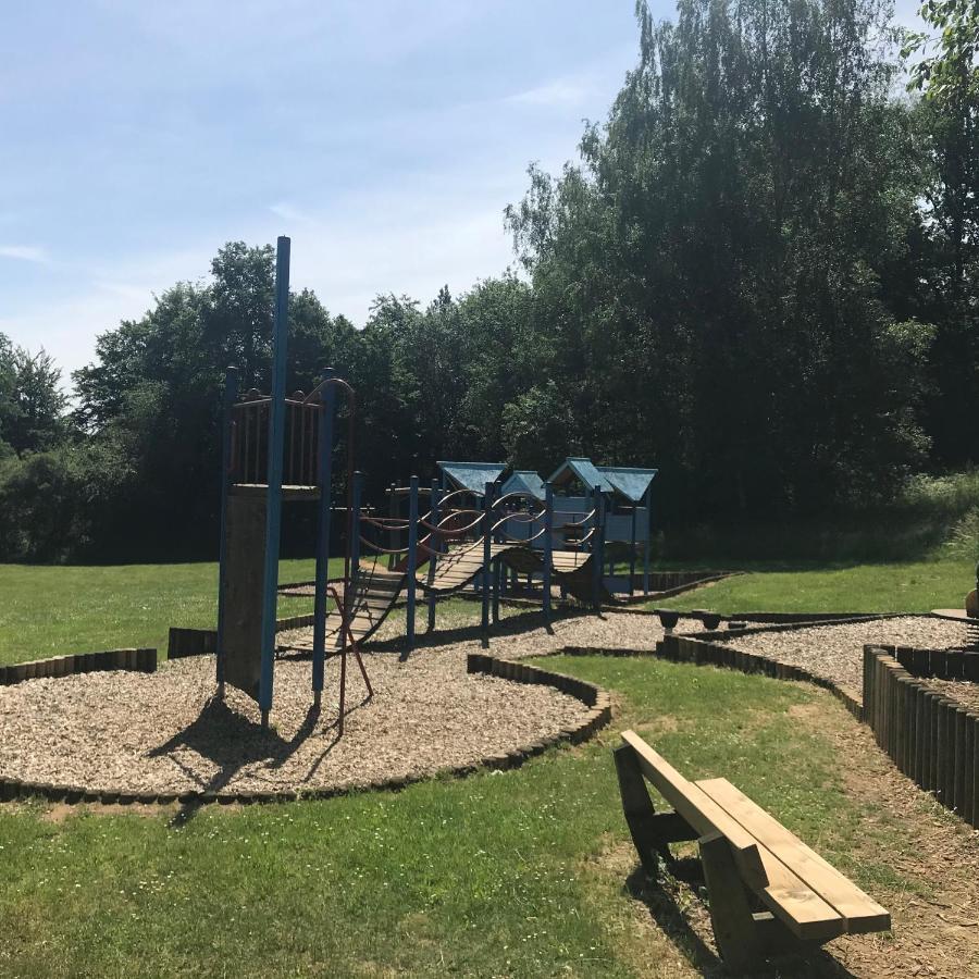 Le repaire des hérissons Vallée de Rabais Virton Exterior foto